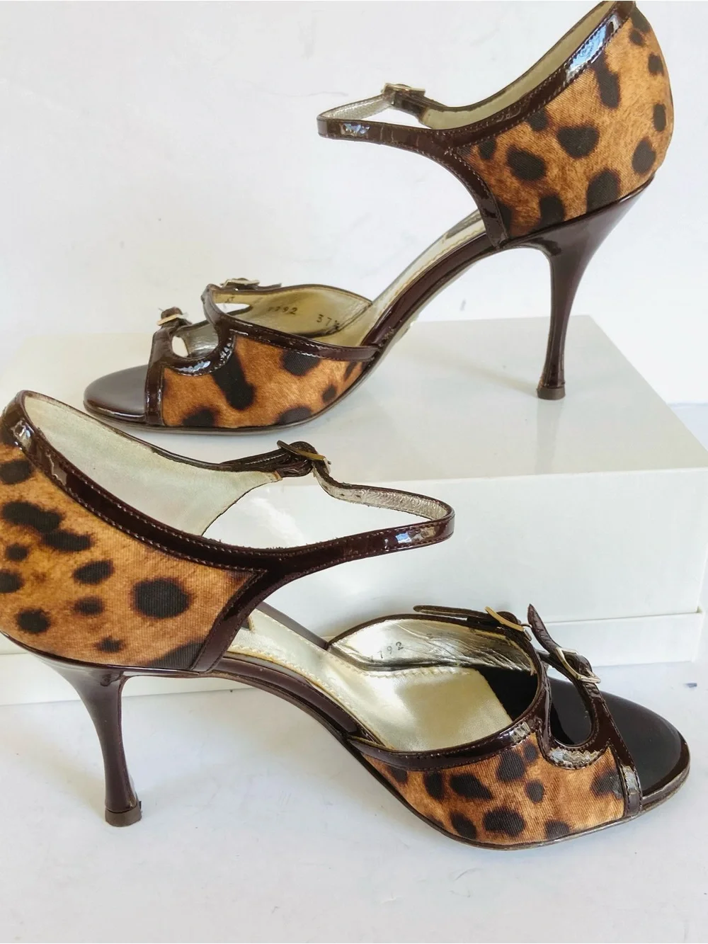 Dolce & Gabbana brown black animal print heels 37.5